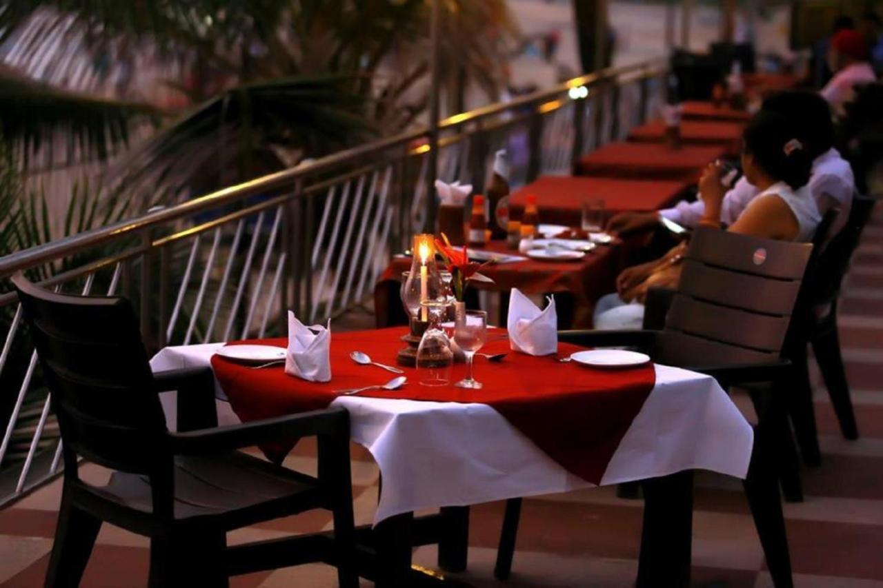 Seaface Beach Resort Kovalam Exterior photo